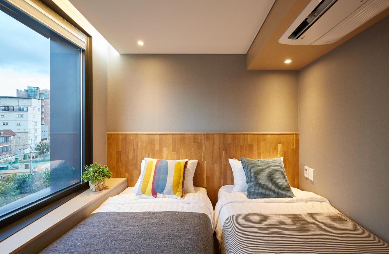 Hostel CLEO Seoul Hongdae Exterior foto